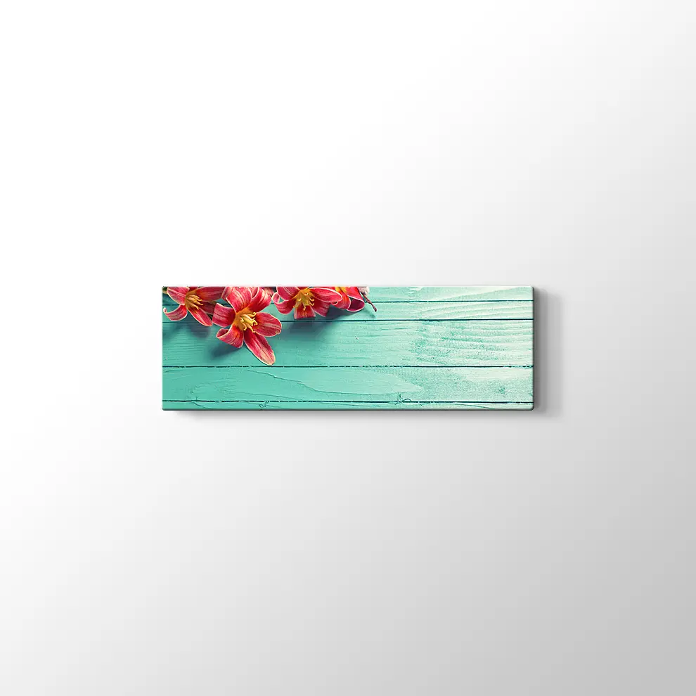 Masadaki Çiçekler Kanvas Tablo