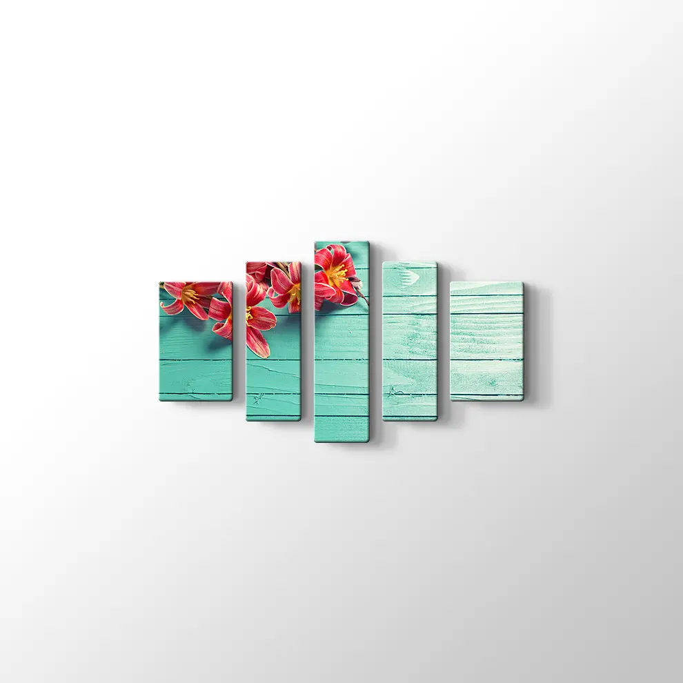 Masadaki Çiçekler Kanvas Tablo