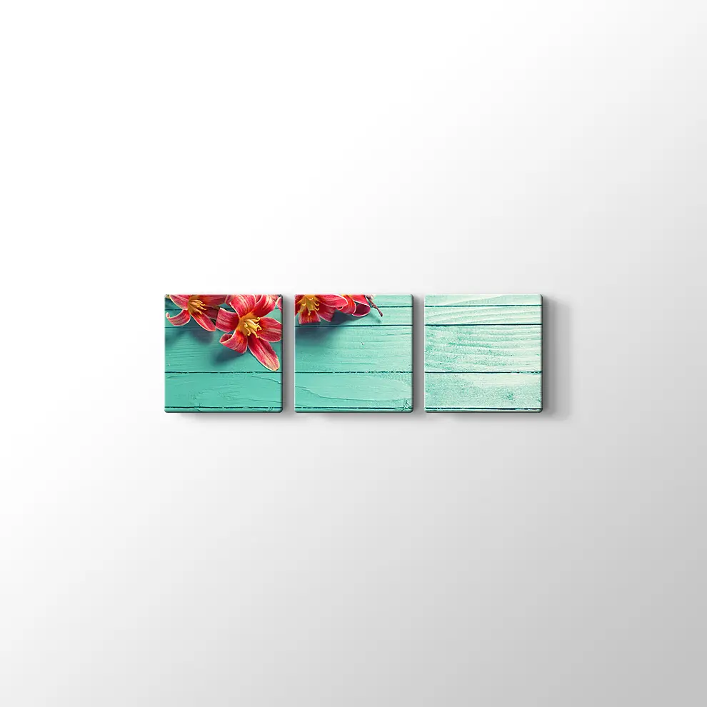 Masadaki Çiçekler Kanvas Tablo