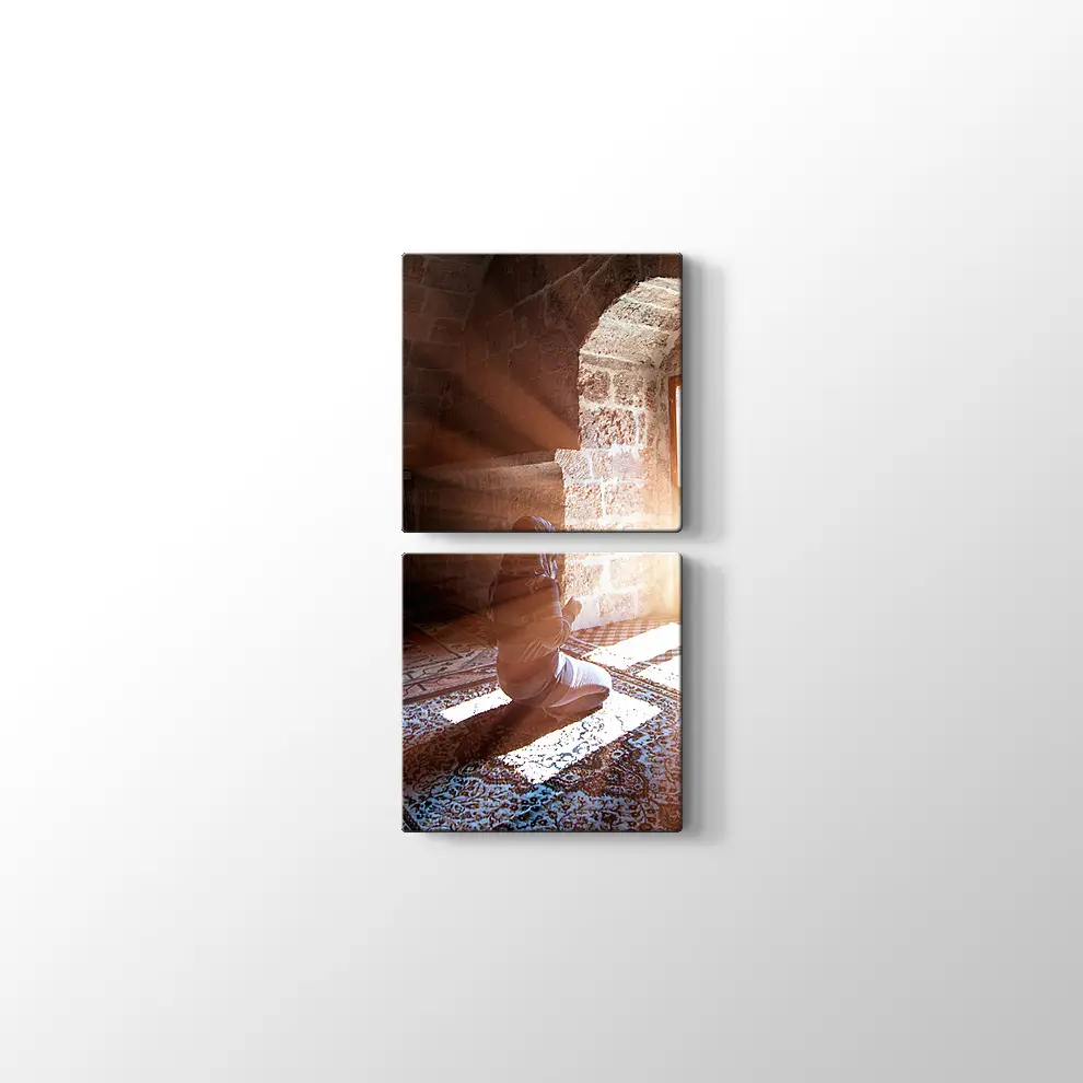 Dua Eden Kadın Kanvas Tablo