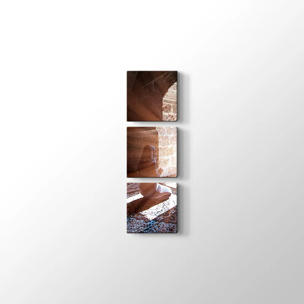 Dua Eden Kadın Kanvas Tablo