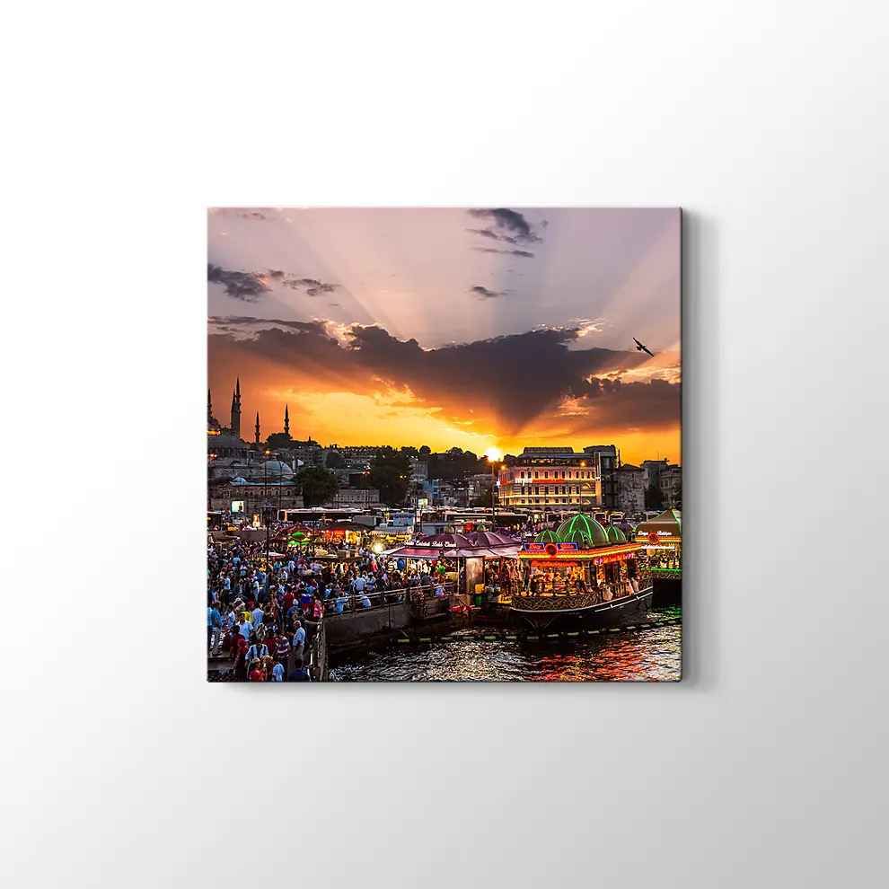 Eminönü Balıkçılar Kanvas Tablo