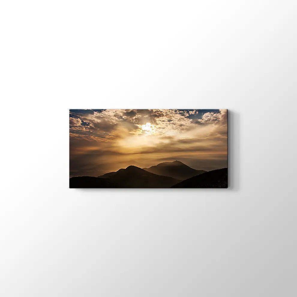 Uçan Bulutlarla Gün Batımı Kanvas Tablo