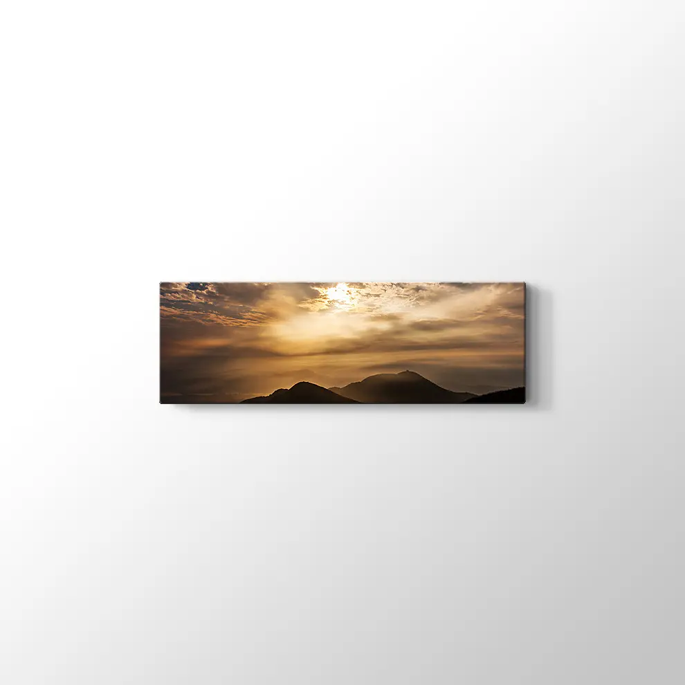 Uçan Bulutlarla Gün Batımı Kanvas Tablo