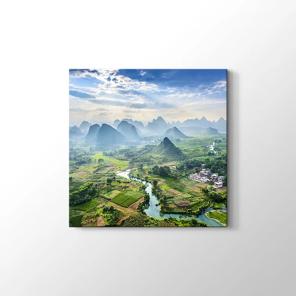 Li Nehri ve Karst Dağları Manzarası Kanvas Tablo