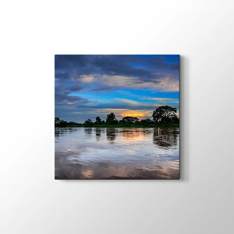 Gün Batımından Sonra Göl Manzarası Kanvas Tablo