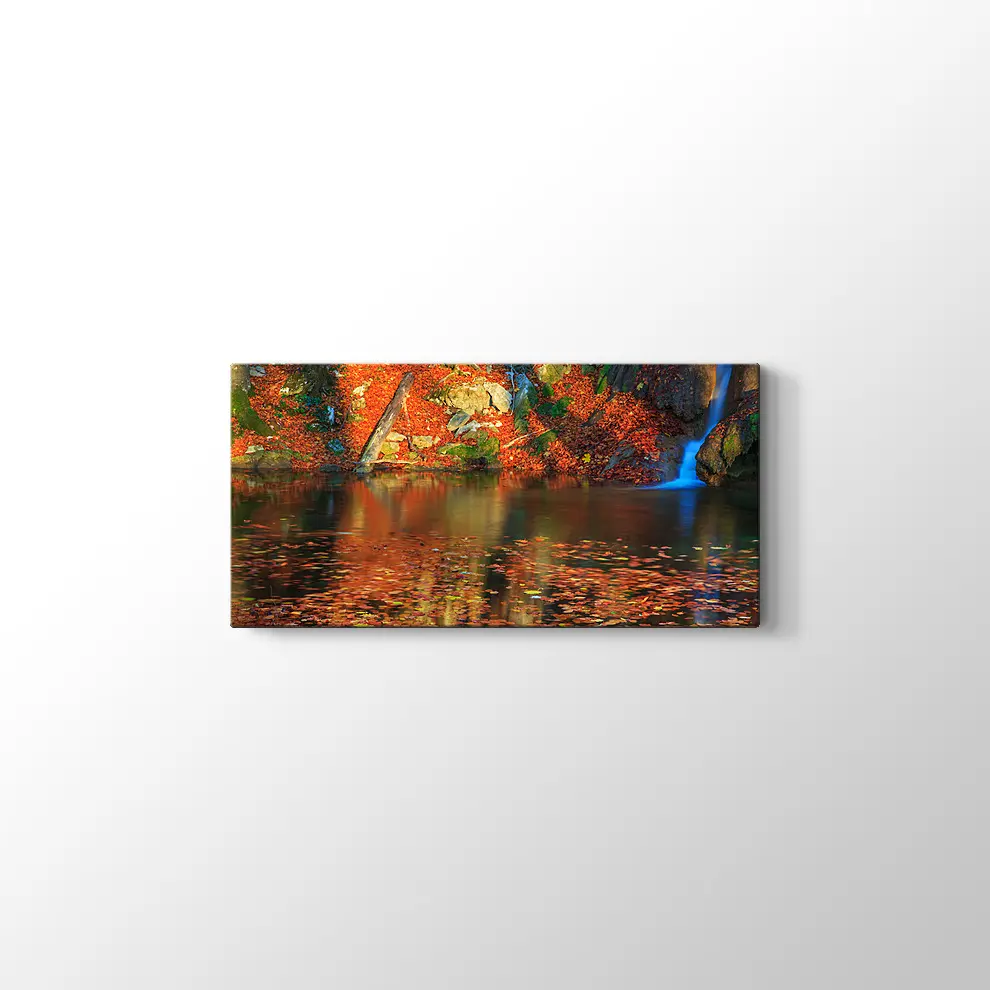Ormanda Şelale ve Sonbahar Kanvas Tablo