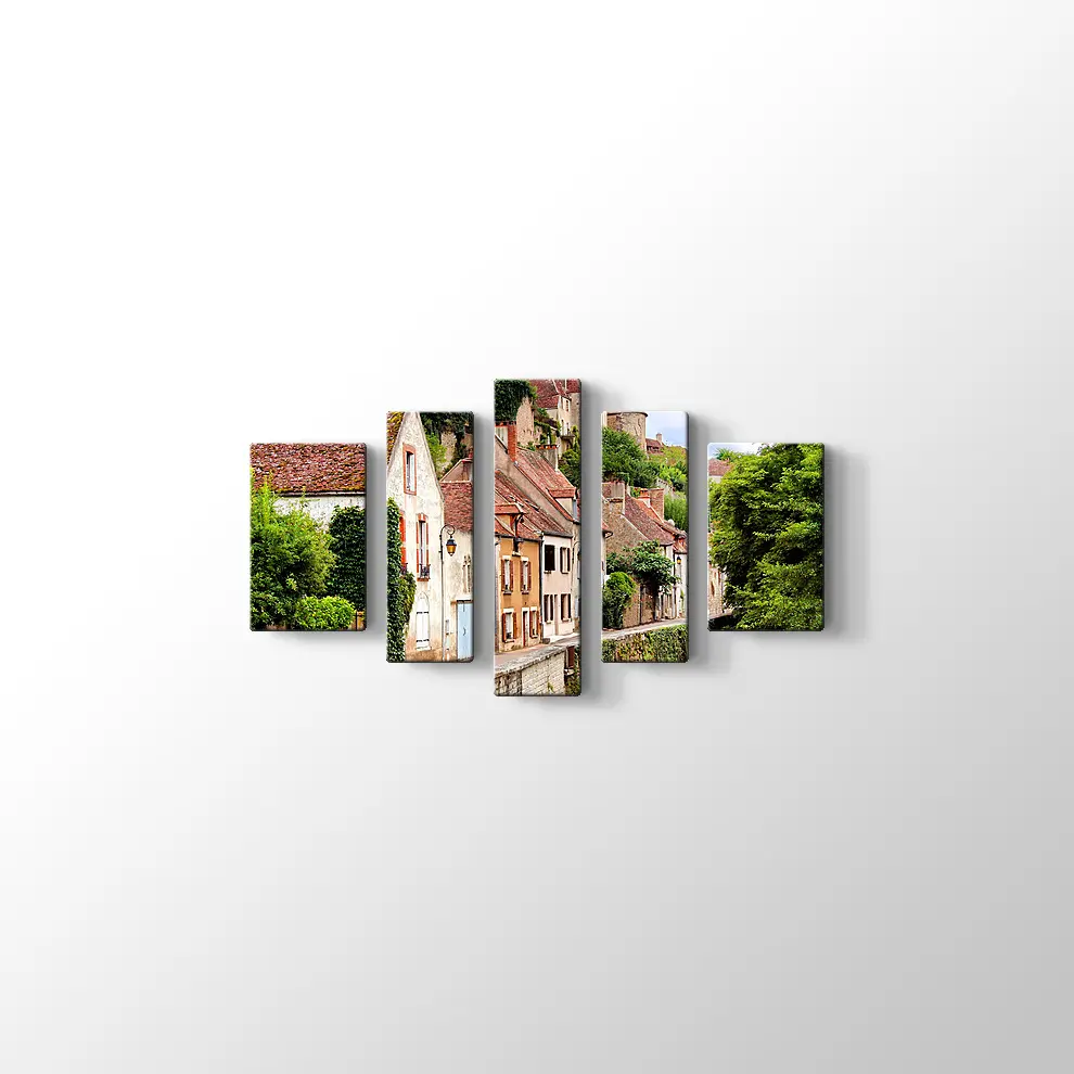 Fransa Ortaçağ Köyü Kanvas Tablo