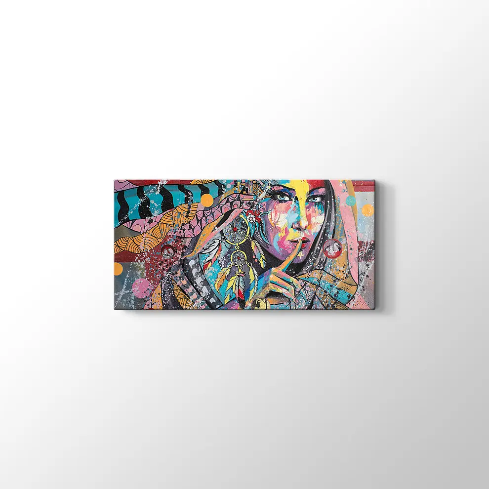 Tılsımlı Kız Portresi