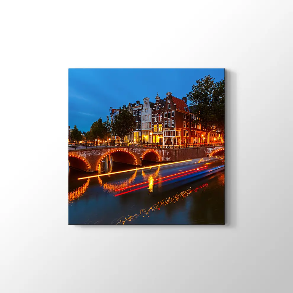 Geceleri Amsterdamda Kanallar Kanvas Tablo