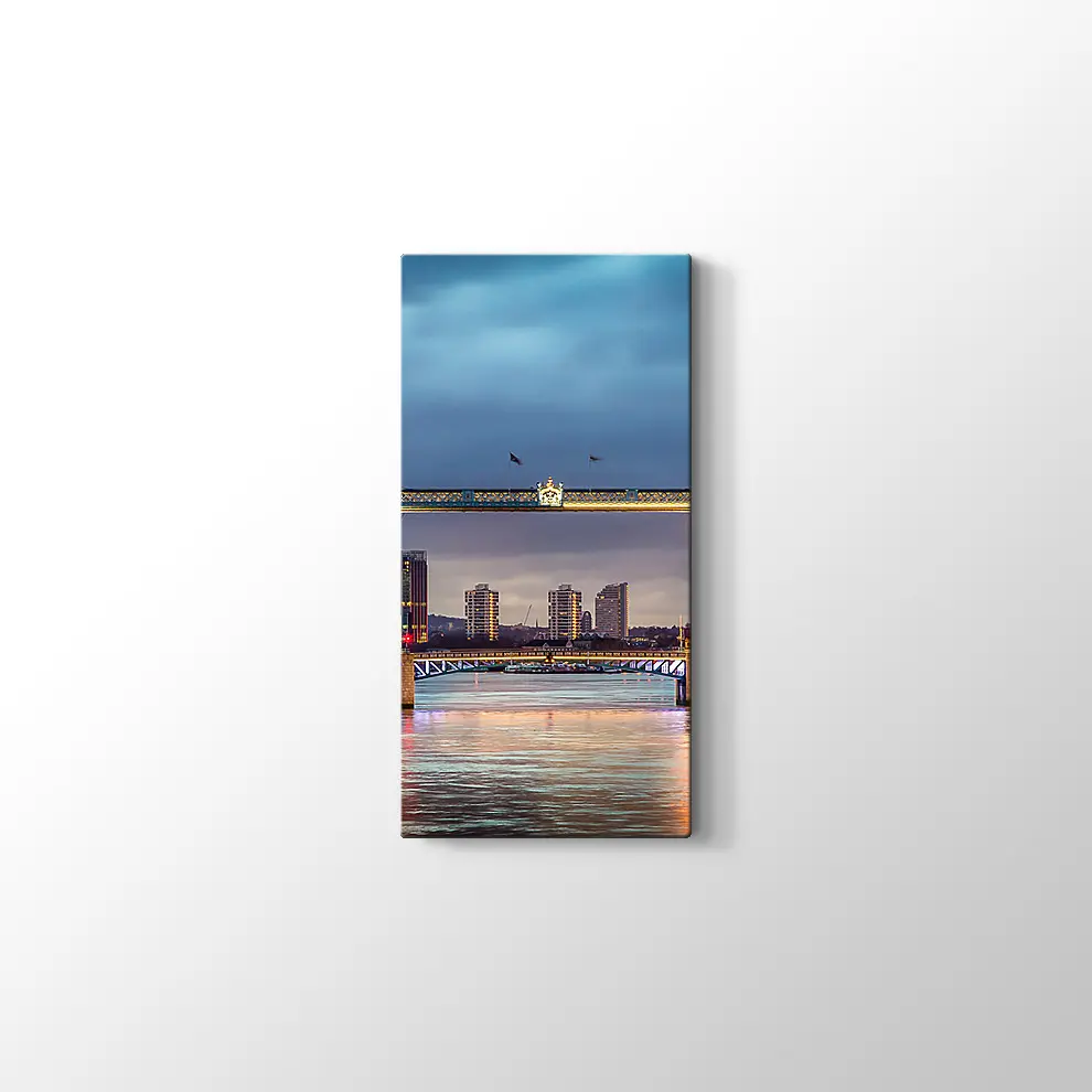 Günbatımı Tower Bridge Kanvas Tablo