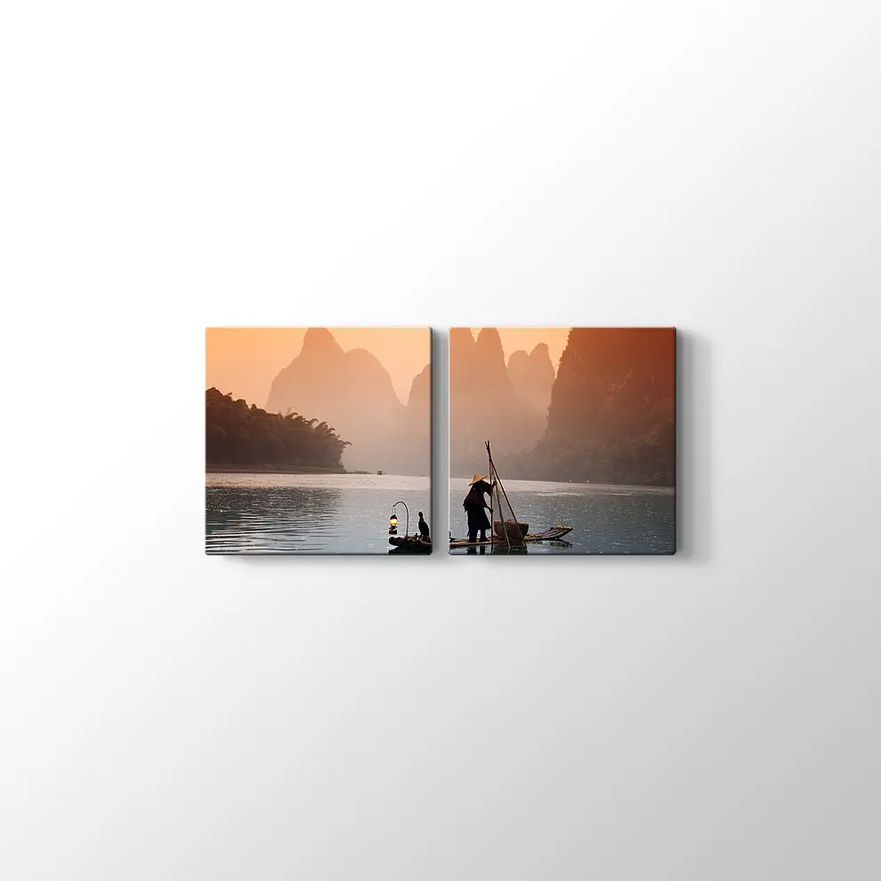 Karabatak Kuşlarıyla Balık Tutan Çinli Adam Kanvas Tablo