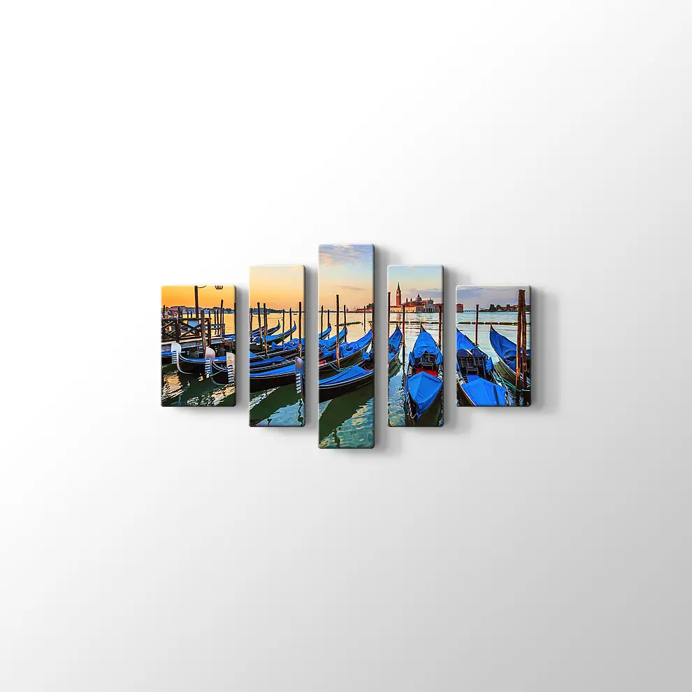 Gün Doğumunda Gondollarla Venedik Kanvas Tablo