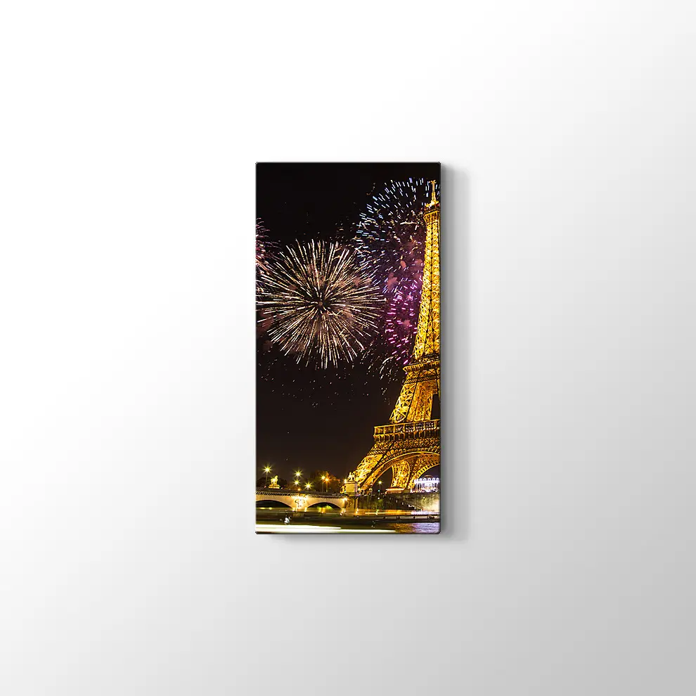 Eyfel Kulesi ve Havai Fişekler Kanvas Tablo