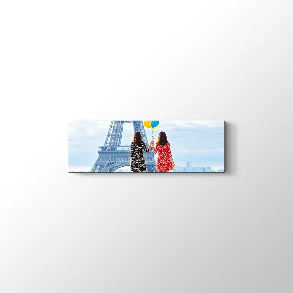 Paris Eyfel Kulesi ve Balon Tutan Kızlar Kanvas Tablo