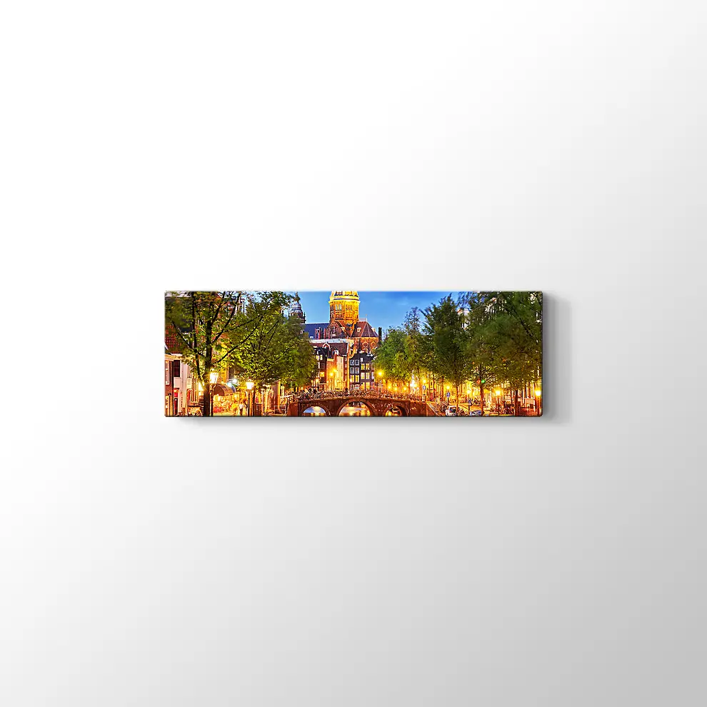 Amsterdam'da Akşam Tablosu