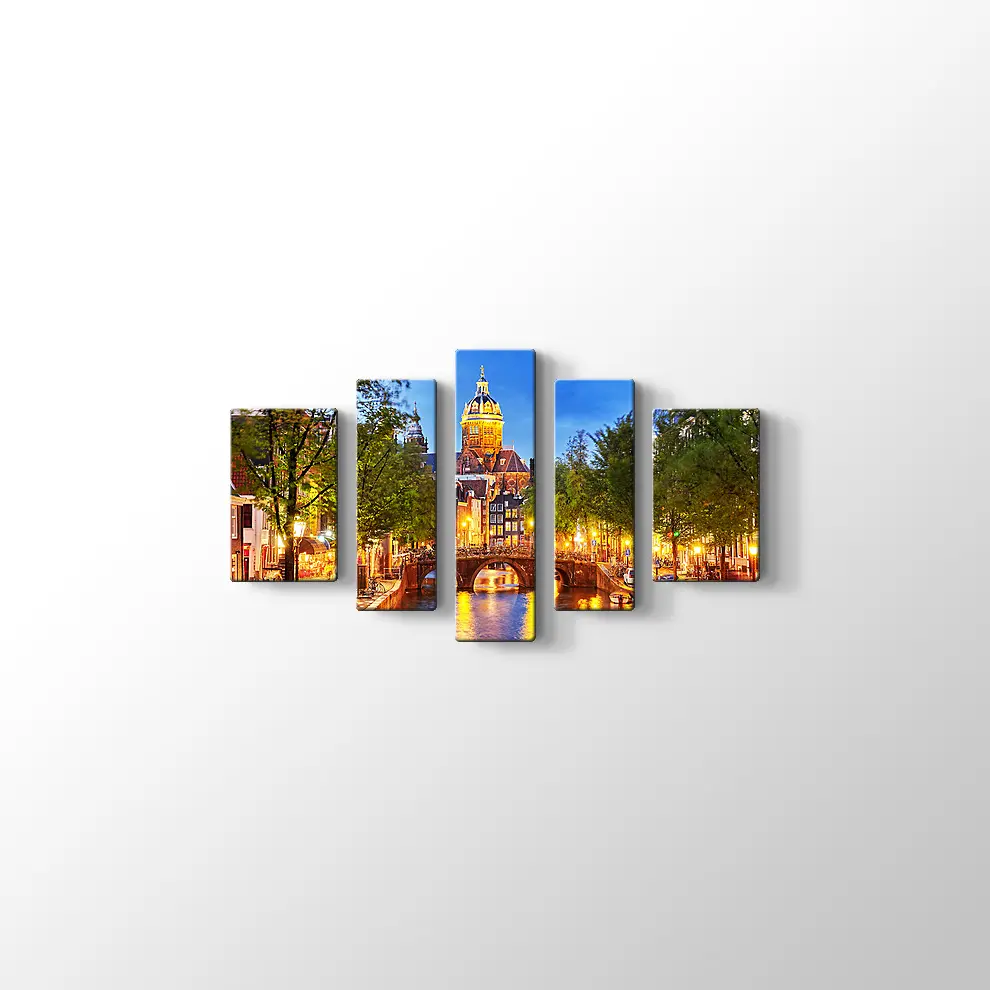 Amsterdam'da Akşam Tablosu