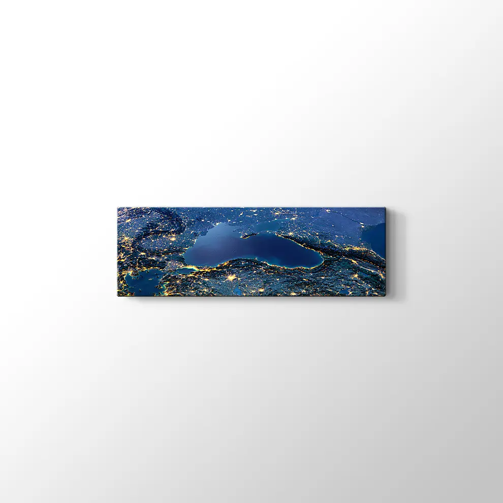 Gece Işıkları ile Uzaydan Türkiye Görüntüsü Kanvas Tablo