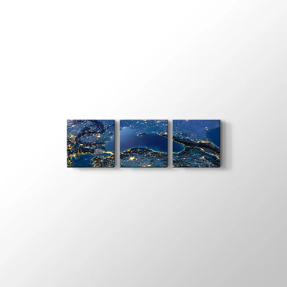 Gece Işıkları ile Uzaydan Türkiye Görüntüsü Kanvas Tablo