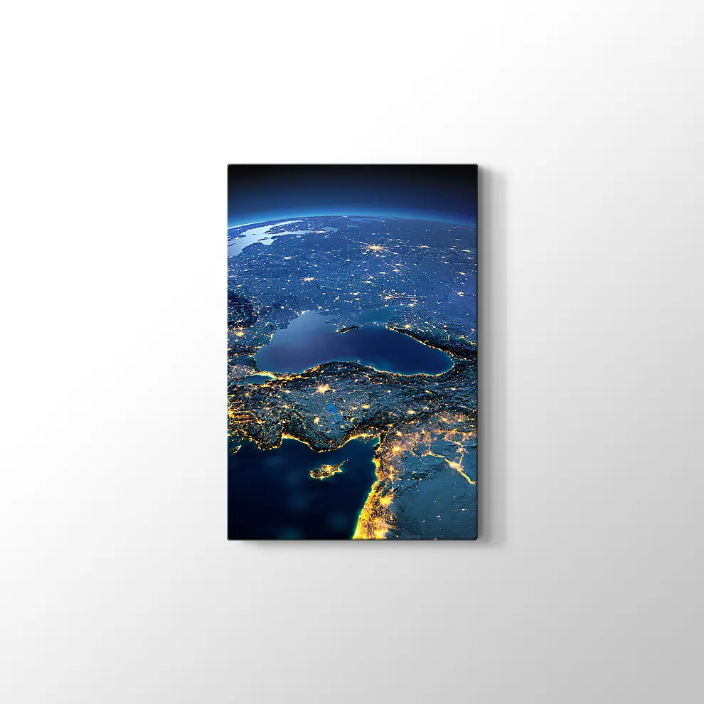 Gece Işıkları ile Uzaydan Türkiye Görüntüsü Kanvas Tablo