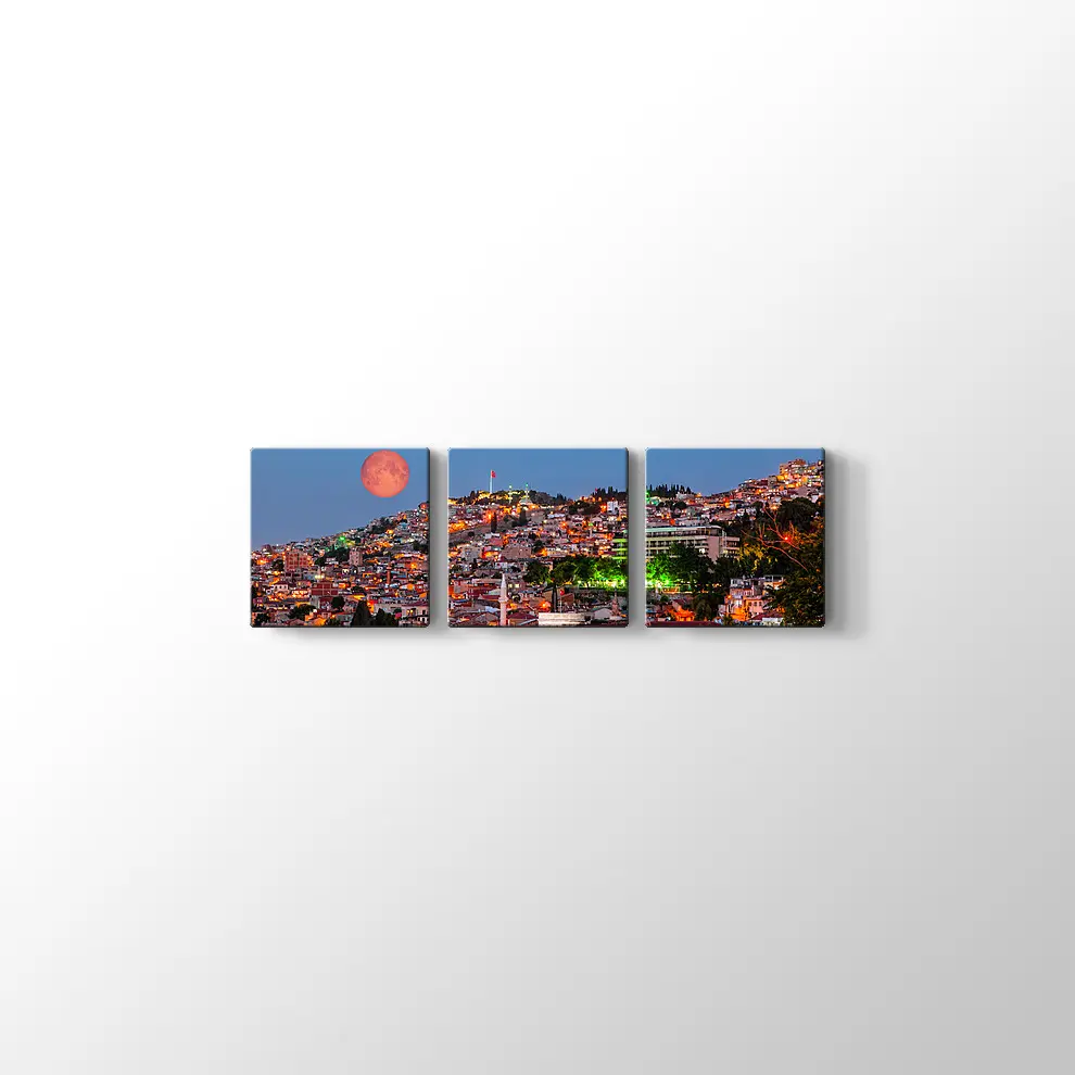 İzmir'de Gece Tablosu