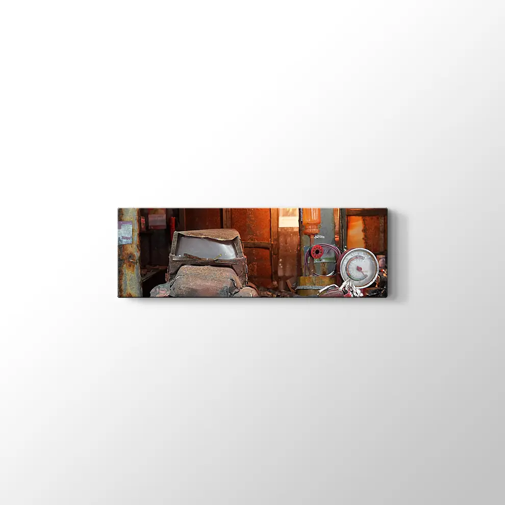 Terk Edilmiş Kamyonet Kanvas Tablo