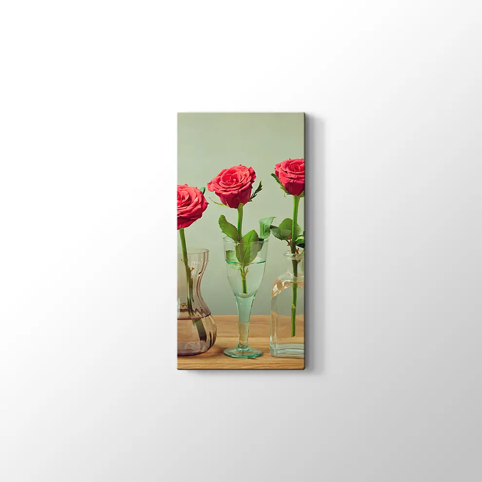 Vazolarda Güller Kanvas Tablo